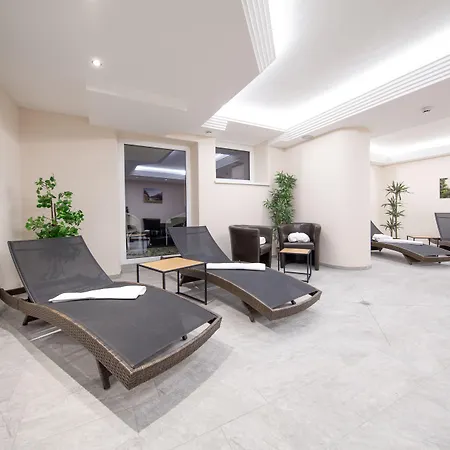 Lakeside By A Casa شقة *