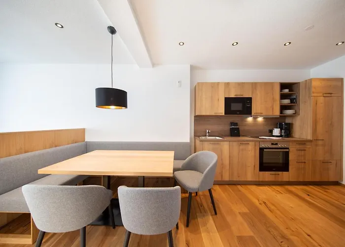 Lakeside By A Casa *