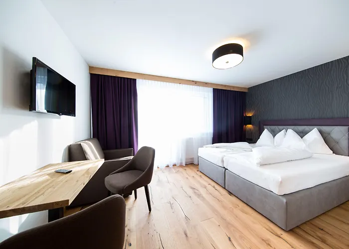 Lakeside By A Casa *